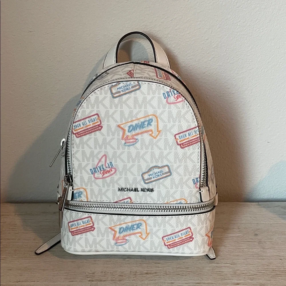 Michael Kors White Crossbody/backpack with Retro Print - Picture 1 of 10